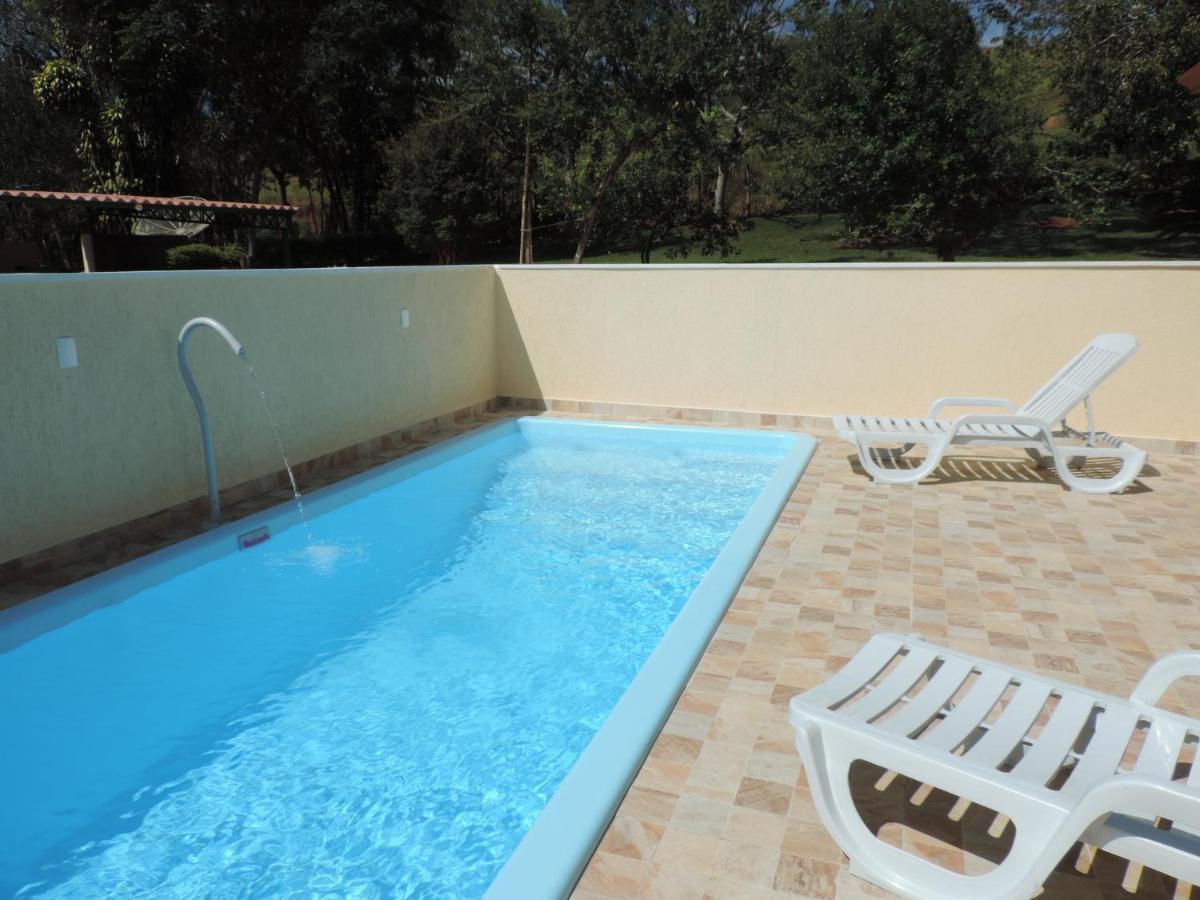 Vila Sitio Sebastiao Pereira Jambeiro Exteriér fotografie