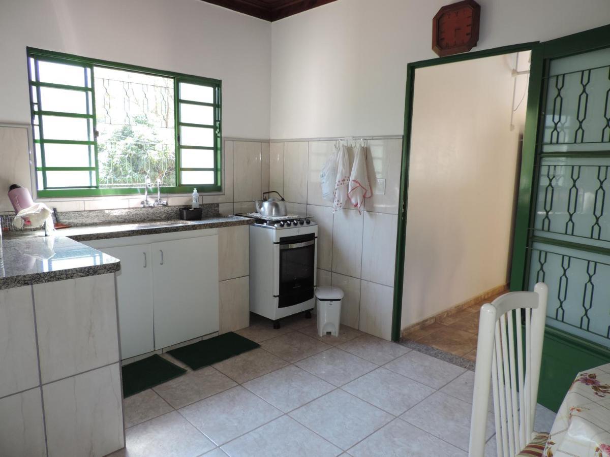 Vila Sitio Sebastiao Pereira Jambeiro Exteriér fotografie